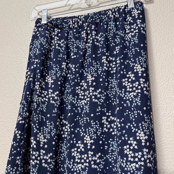 MICHAEL Michael Kors Floral Ruffle Midi Skirt - Picture 10 of 14